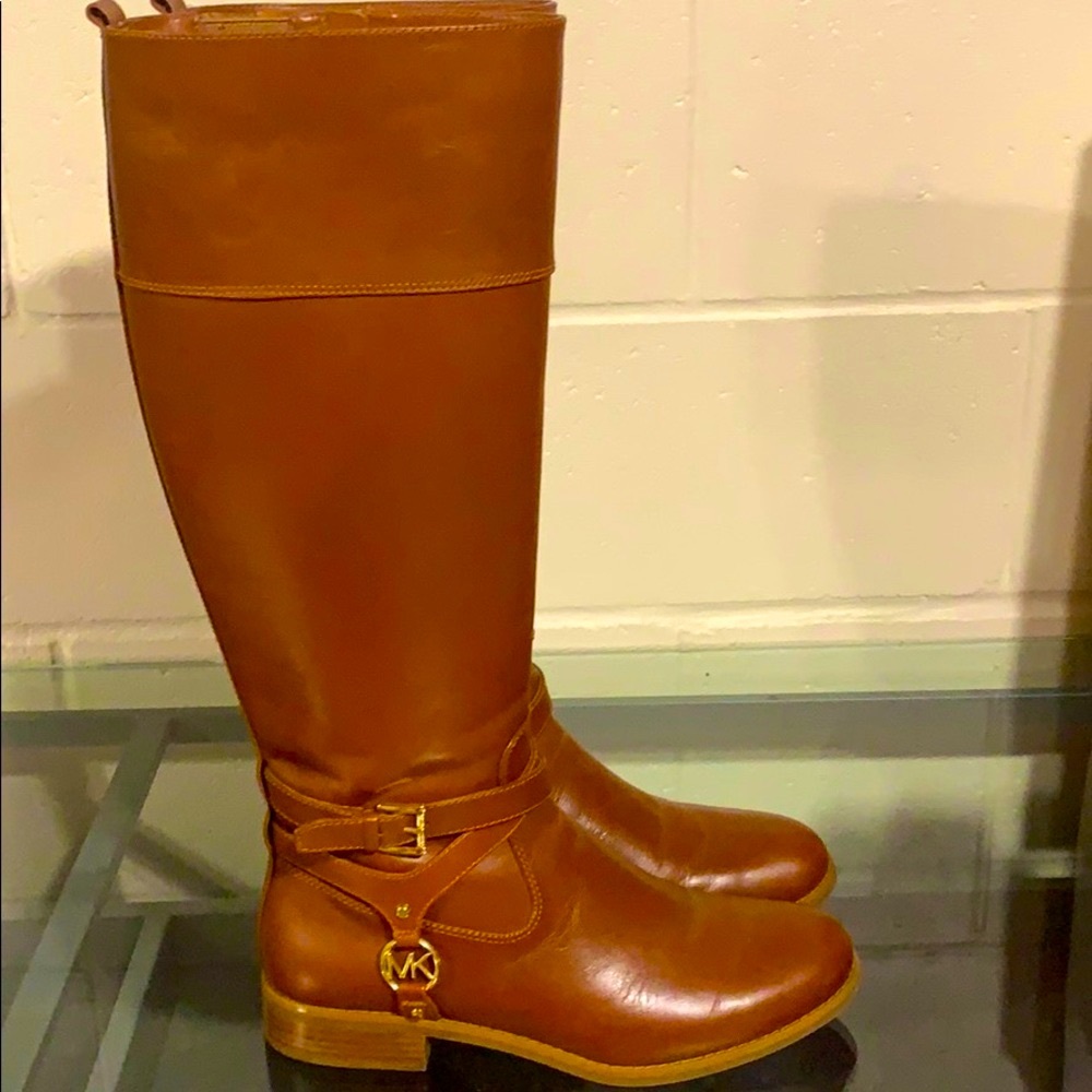 Size 8 Michael kors over knee booth - Picture 1 of 3